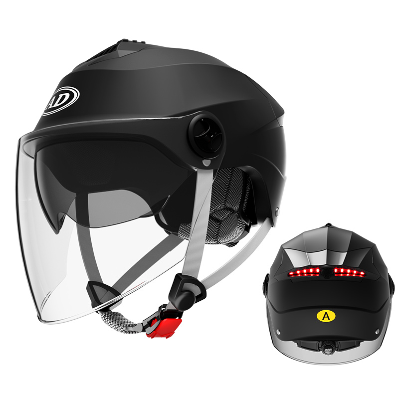 Casco de media cara 818 con doble visor y luz trasera LED de seguridad